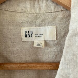 GAP 100% Linen Shirt in Natural Beige